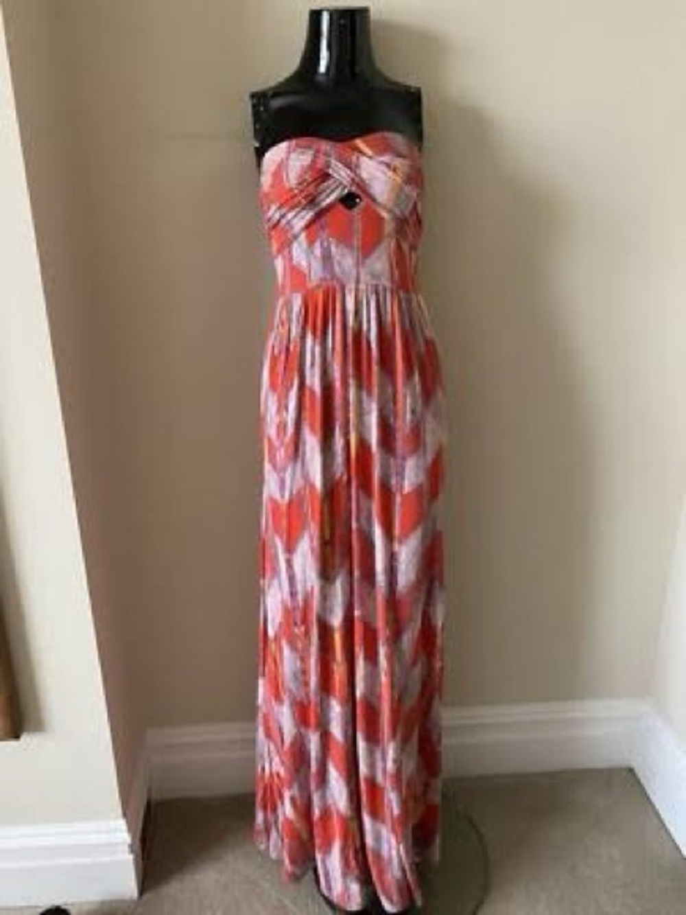 Guess Strapless Orange Geometric Maxi Dress - Picture 2 of 3